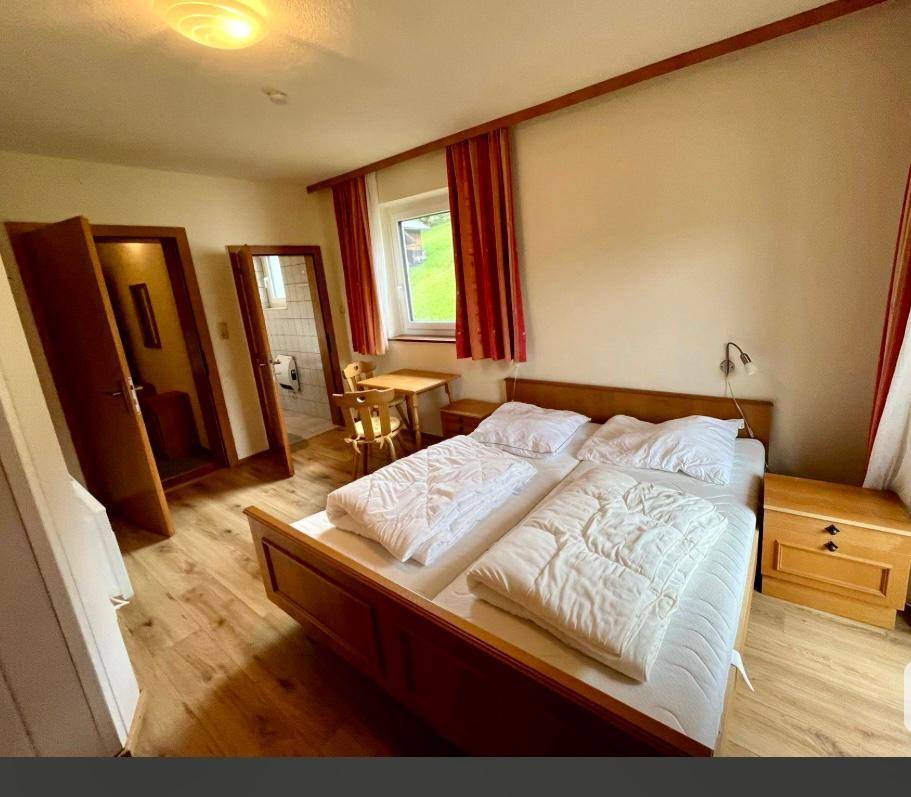 Sonnige 3 Zimmerwohnung mit Balkon in top Zentrumslage in Bad Kleinkirchheim - Prikaz 5