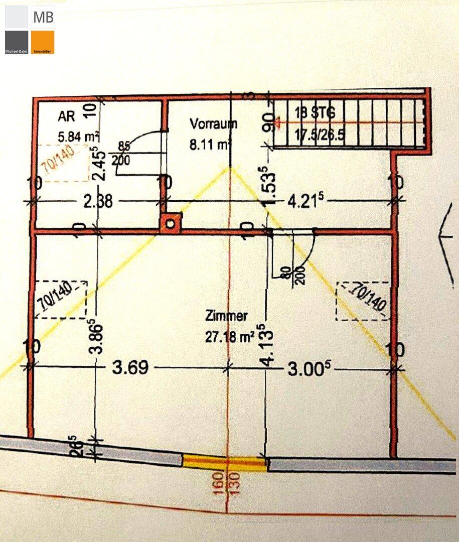 Grundrissplan einer weiteren Ebene mit Zimmer, Vorraum und Treppenaufgang.