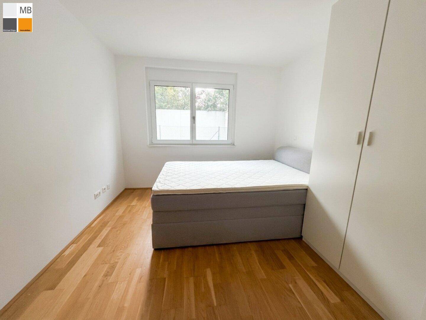 Schlafzimmer neu möbliert
