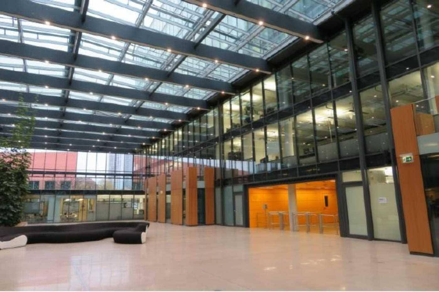 Rivergate - hochmoderne Büroflächen direkt an der Donau! - Ansicht 4