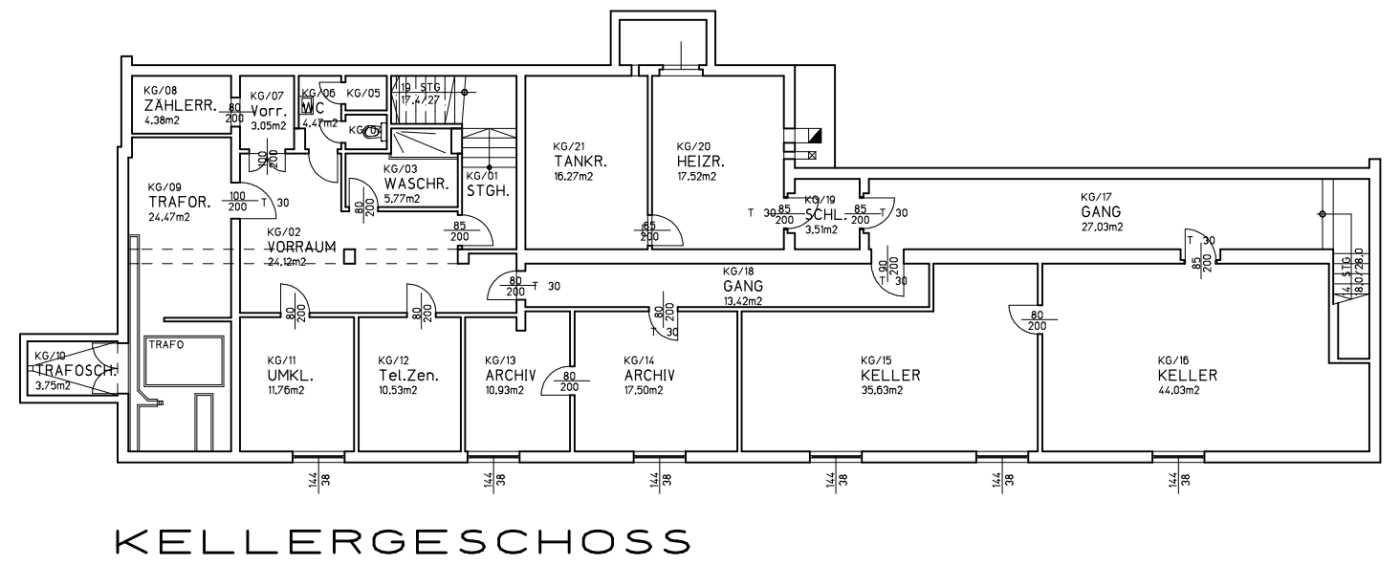 Grundriss des Kellergeschosses mit Technikräumen, Archiven und weiteren Kellerräumen.