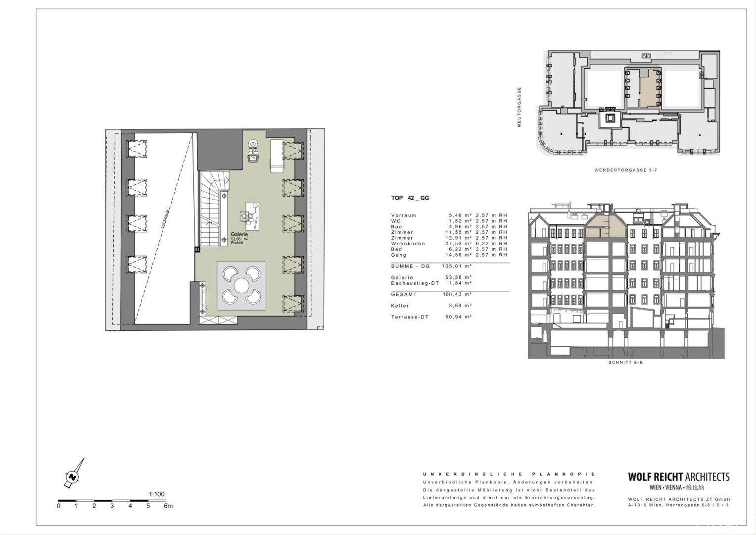 Grundriss der mittleren Etage mit großem Wohnbereich und Zugang zu einer Terrasse.