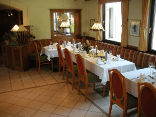 Saal1
