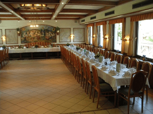 Saal4