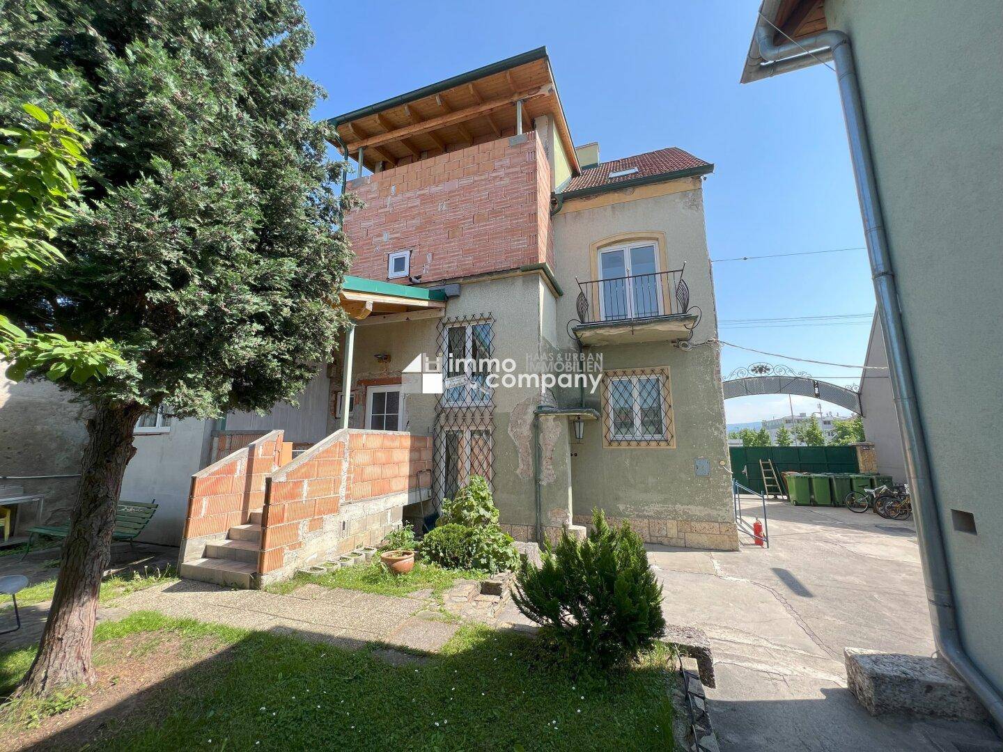 Zweifamilienhaus