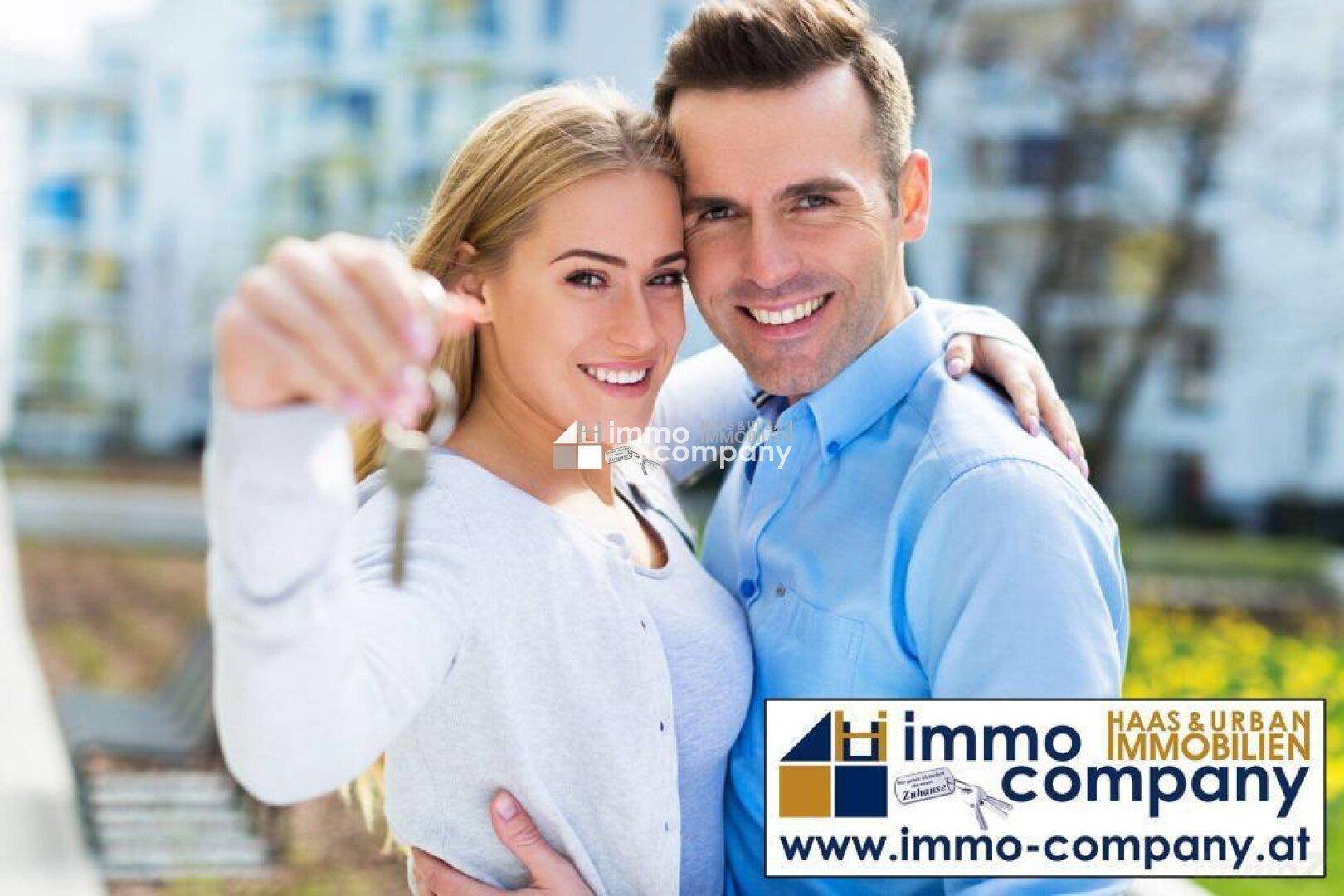 1275861