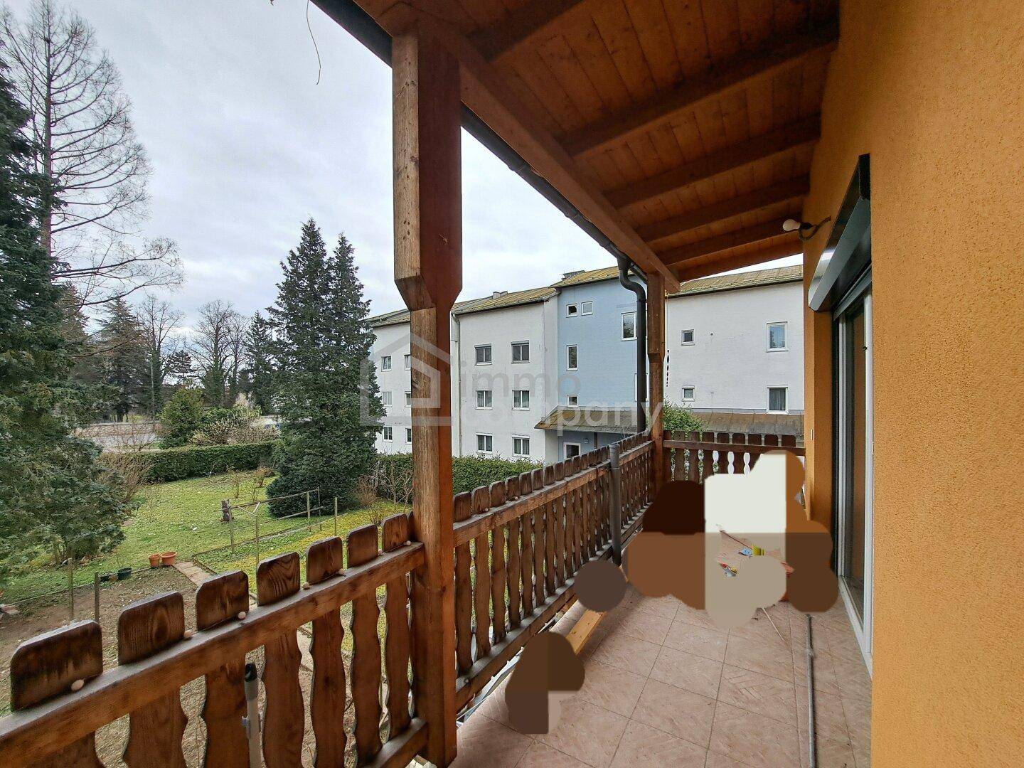 Balkon in 1. OG