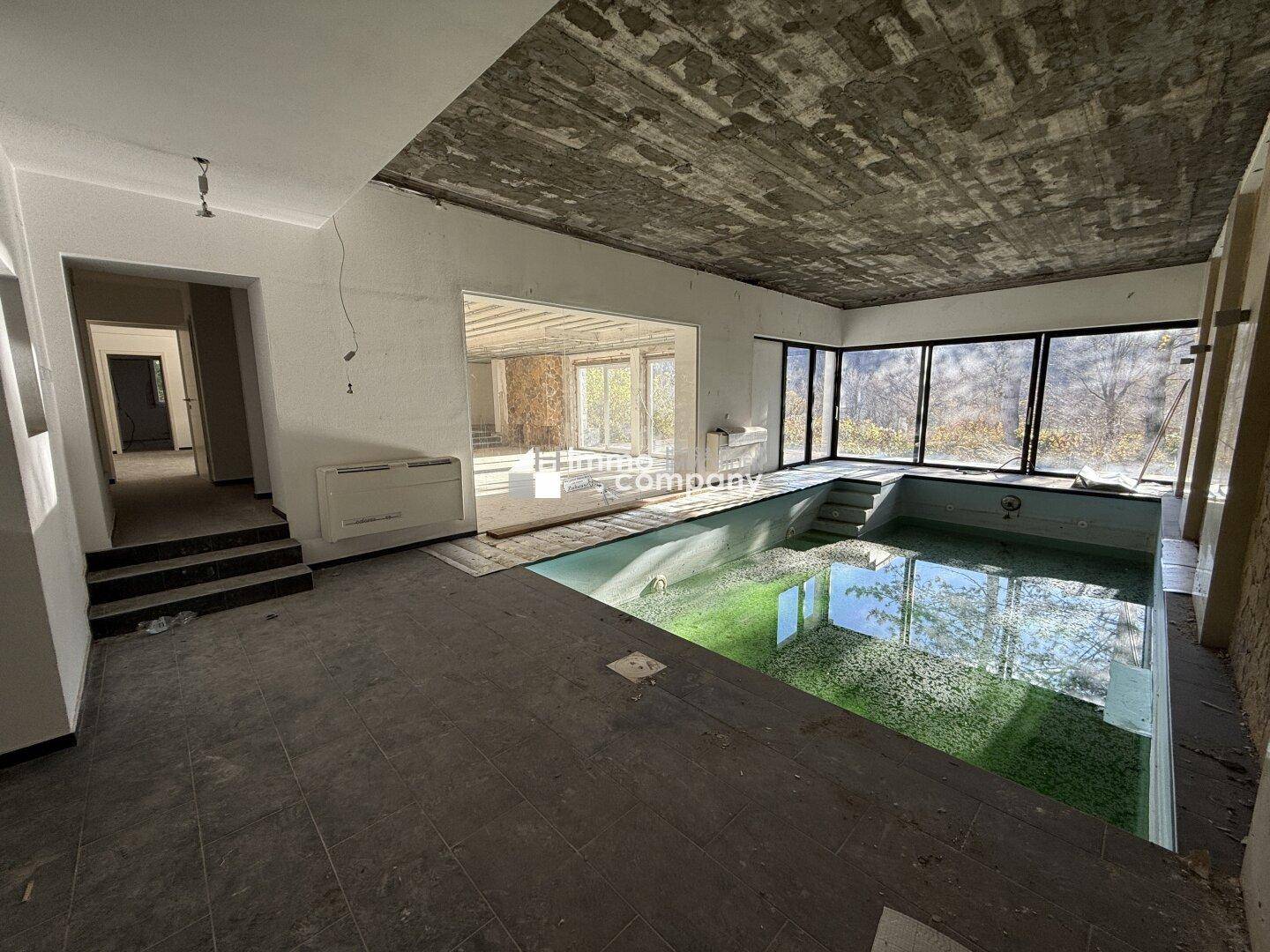 Indoor Pool Halle