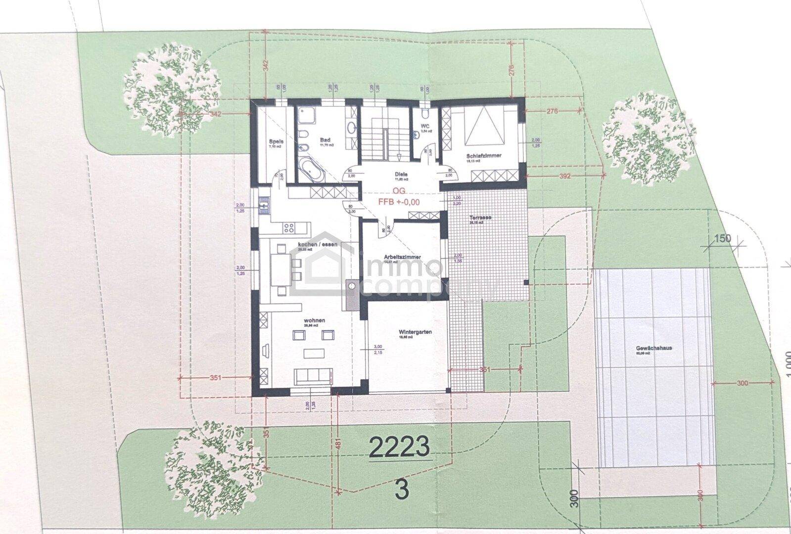 Grundriss des Obergeschosses mit offenem Wohn-Essbereich, Schlafzimmer, Bad und großer Terrasse.