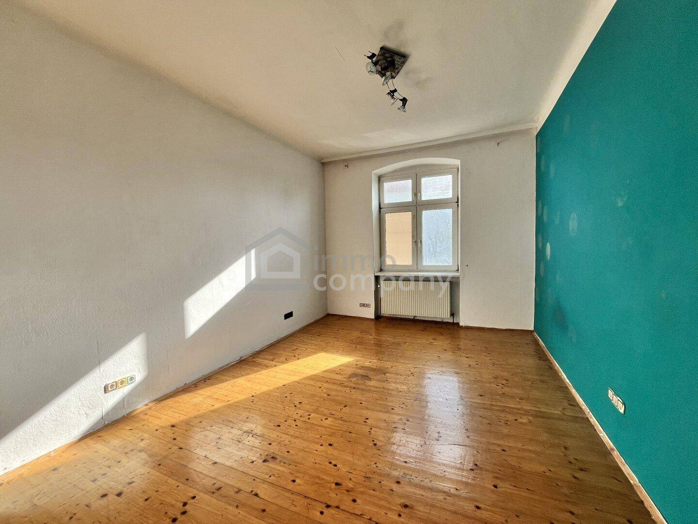 Zimmer - Zinshaus Himberg