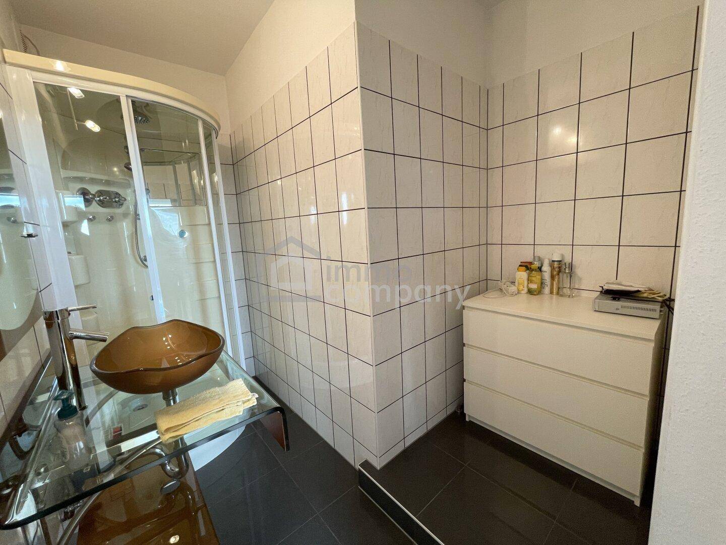 Badezimmer 2