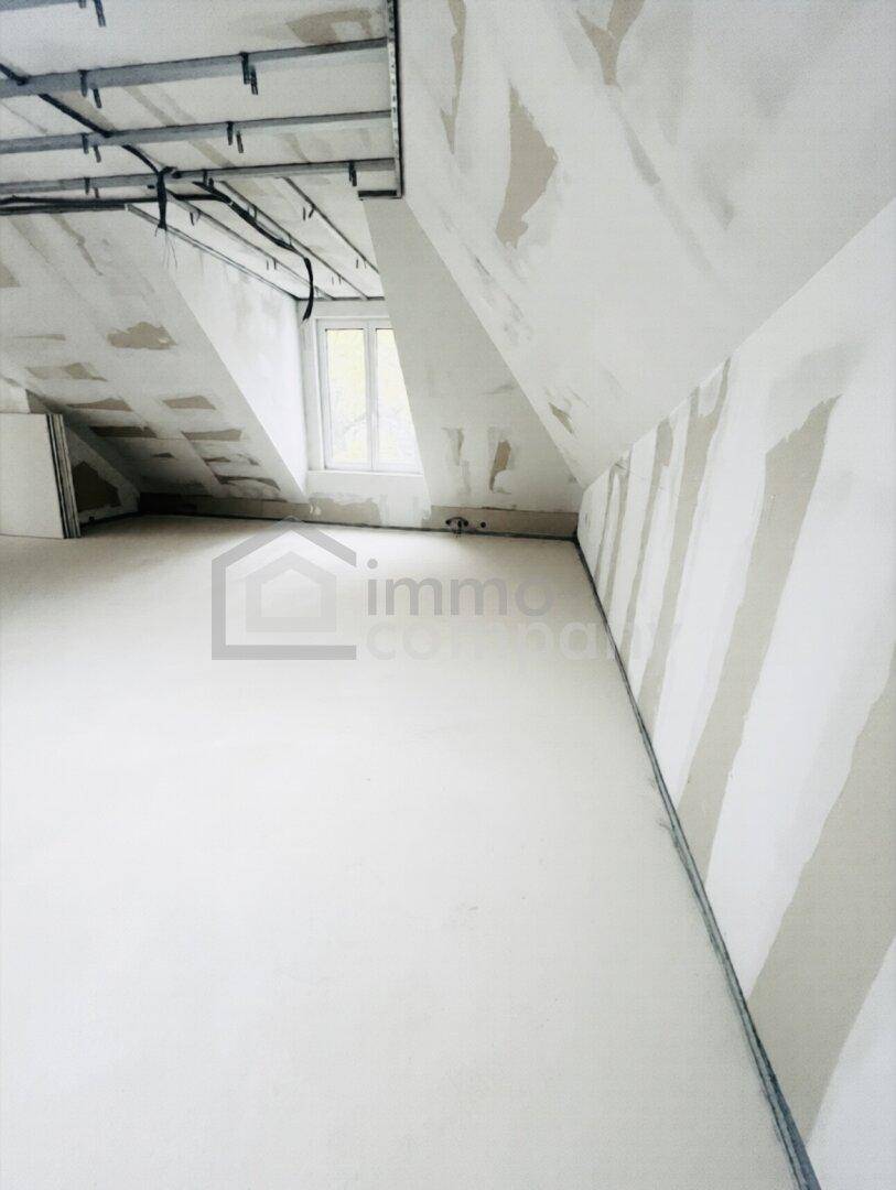 Einzigartige 2-stöckige Wohnung mit Terrasse und herrlicher Aussicht! Absolute Ruhe! 18. Bezirk. U6 - Ansicht 4