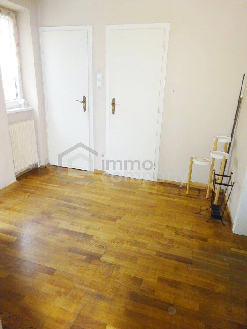 Charmantes Haus mit Potenzial in Ulrichskirchen- absolute Wien Nähe!!! 3 Zimmer, Garten, Terrasse – Ihr neues Zuhause! - Ansicht 3