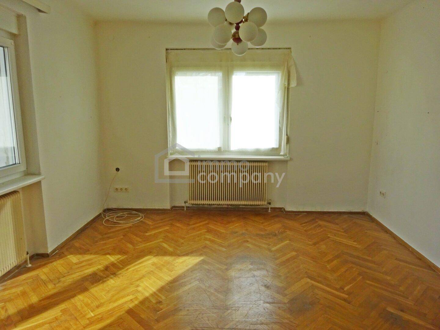 Charmantes Haus mit Potenzial in Ulrichskirchen- absolute Wien Nähe!!! 3 Zimmer, Garten, Terrasse – Ihr neues Zuhause! - Ansicht 6