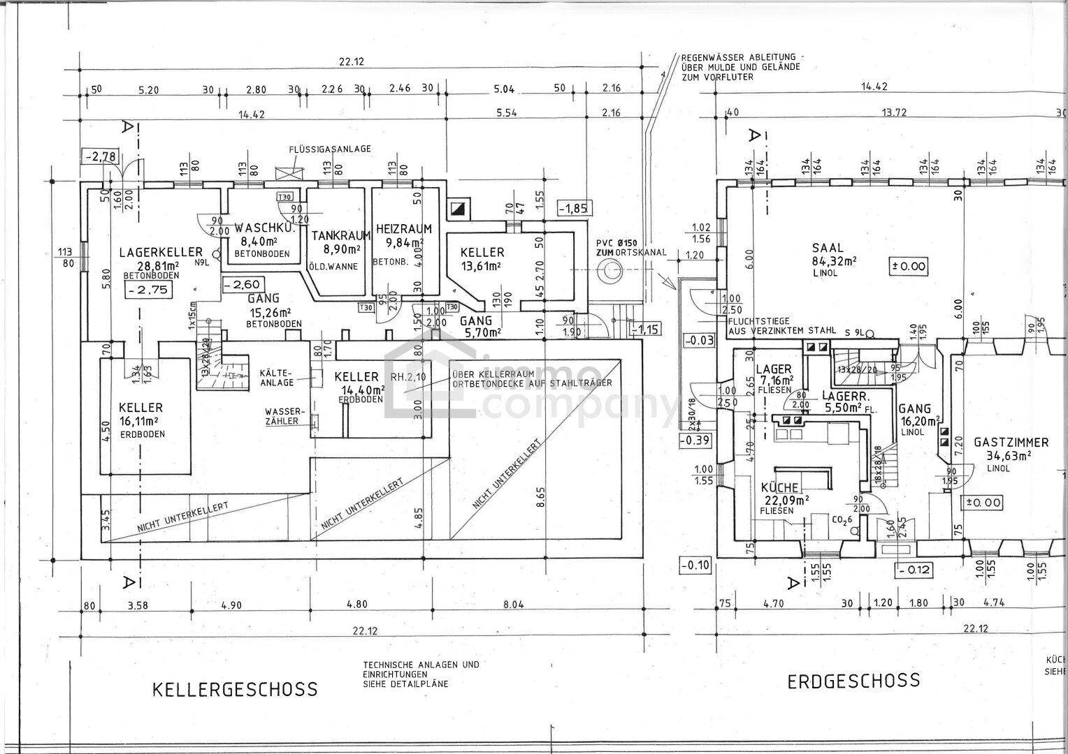Grundriss des Kellergeschosses und Erdgeschosses mit Lager, Heizraum und Gastzimmern.