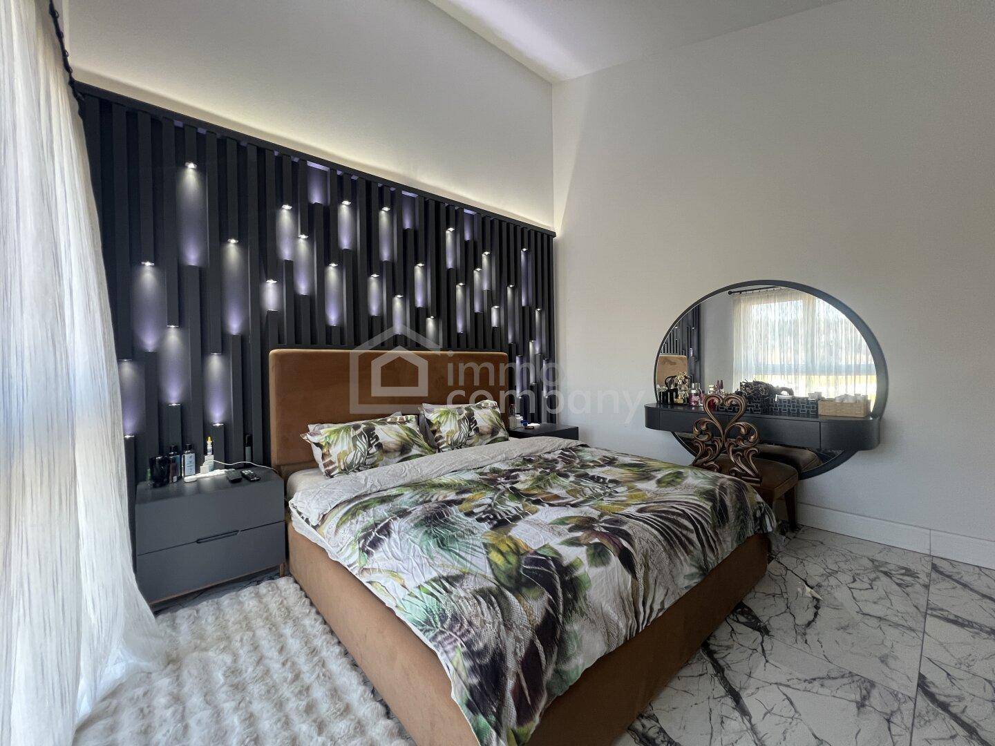 Exklusives Haus + eine Wohnung - Ansicht 5