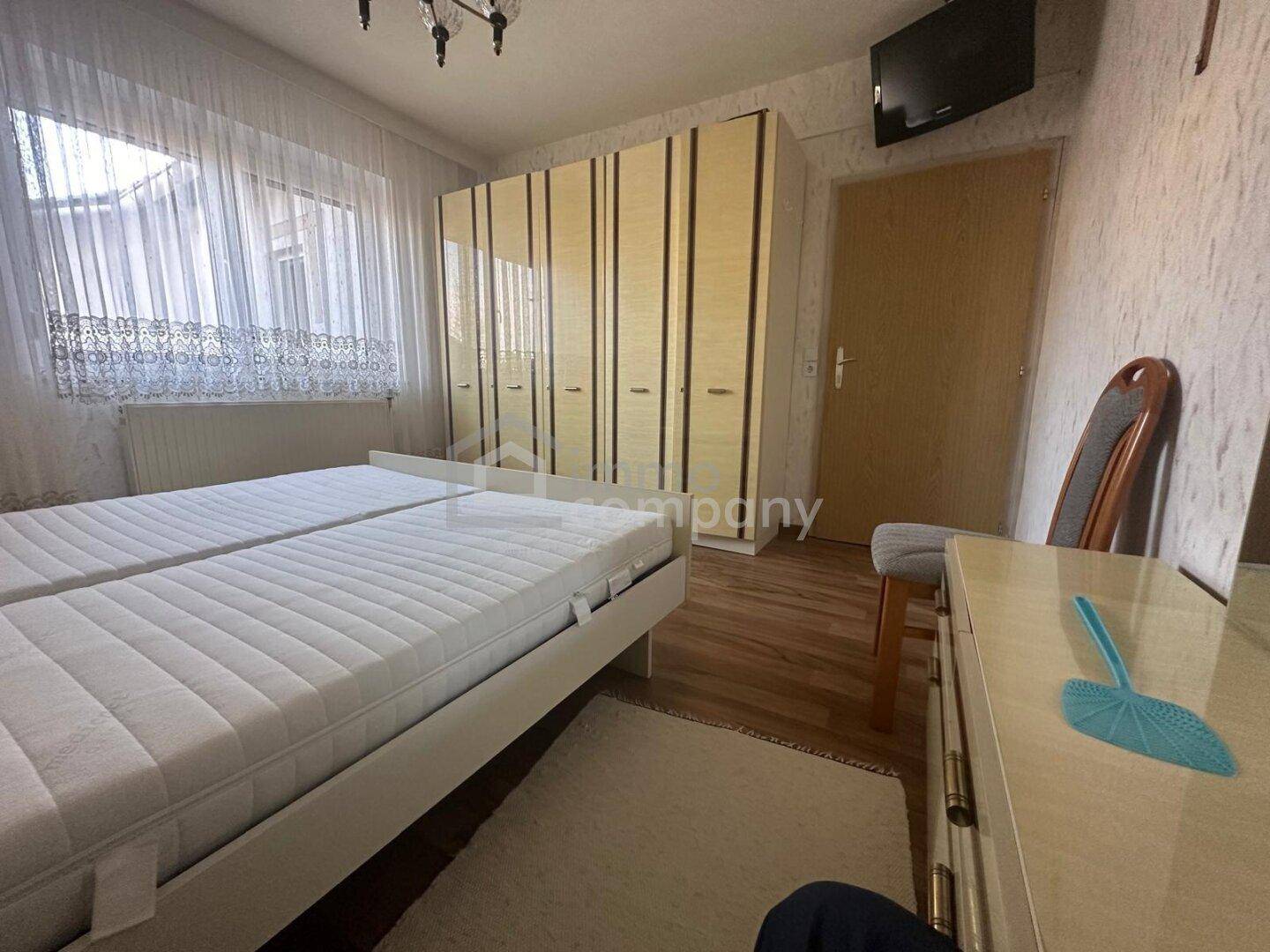 Einfamilienhaus zum träumen! 4 Zimmer, Garten, Balkon &amp; 2 Garagen! - Widok 3