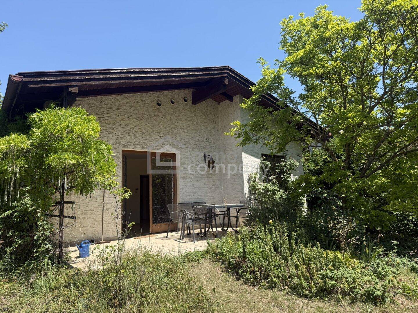 Wenn Größe auf Potenzial trifft: 1.884 m² in begehrter Wohnlage von Bad Fischau - Ansicht 2