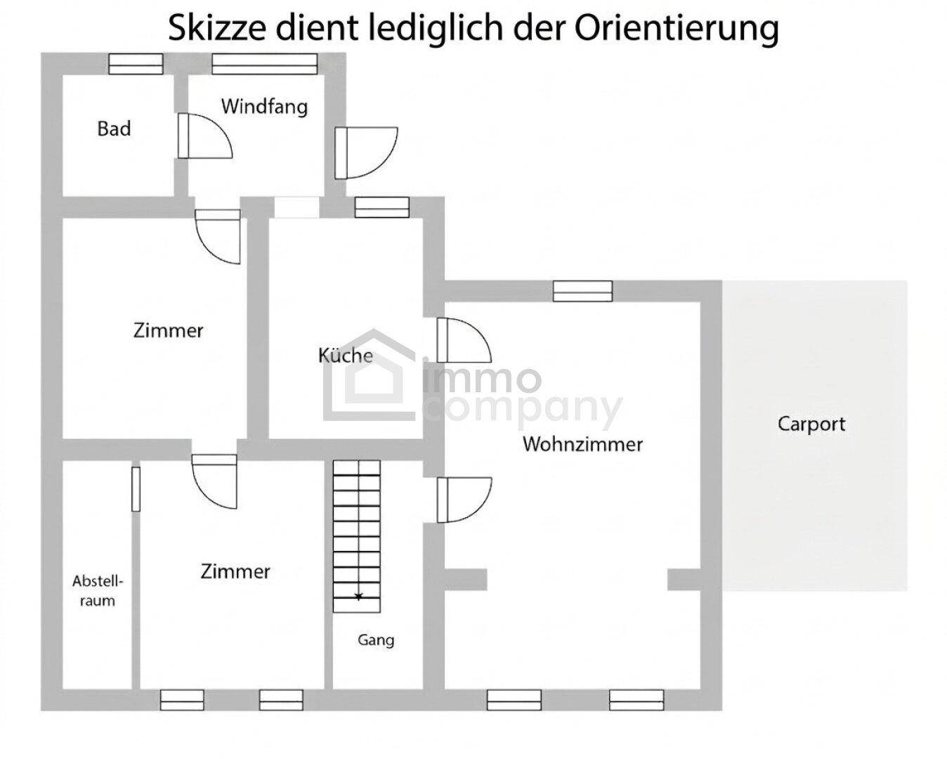 Grundriss des Erdgeschosses mit Küche, Wohnzimmer, zwei Zimmern, Bad und Carport.