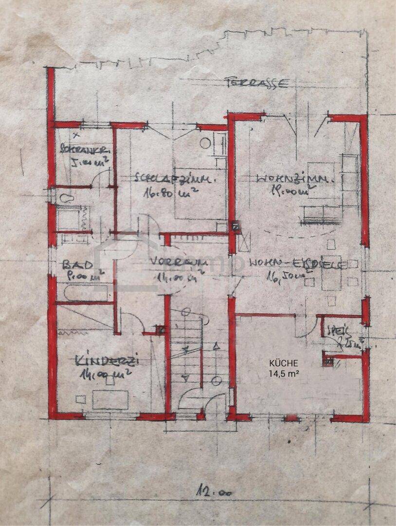 Handgezeichneter Grundriss mit Raumaufteilung und Flächenangaben des Erdgeschosses.