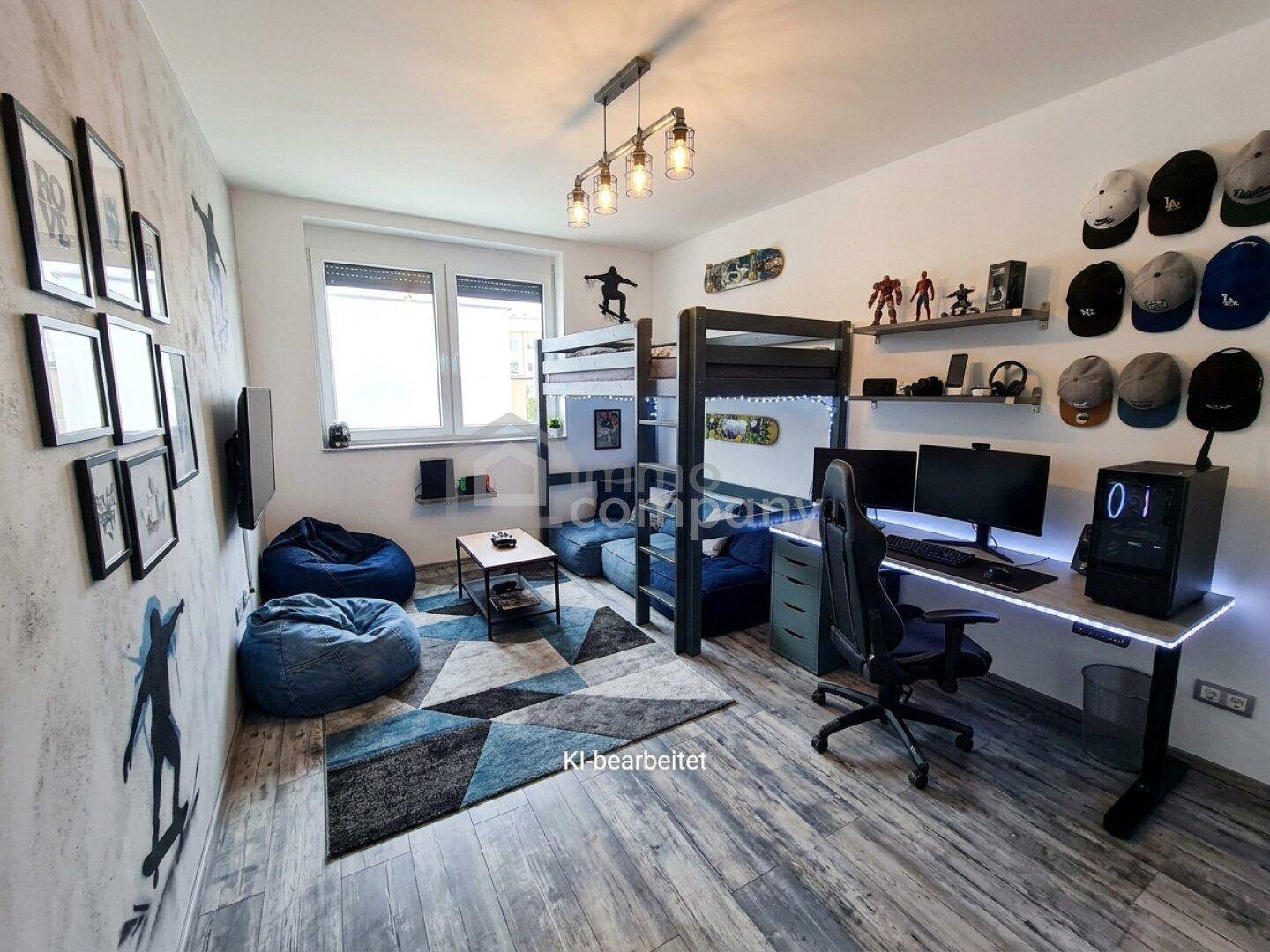 Jugendzimmer mit Hochbett, Gaming-Setup und modernen Sitzsäcken.