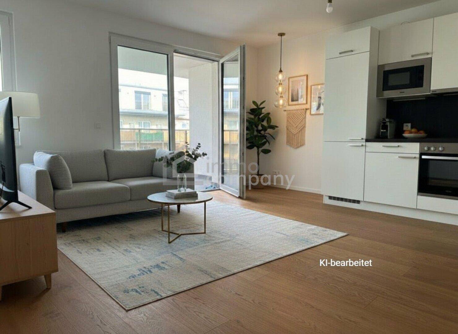Lichtdurchfluteter Wohnbereich mit offener Küche, Balkonzugang und modernem Interieur.