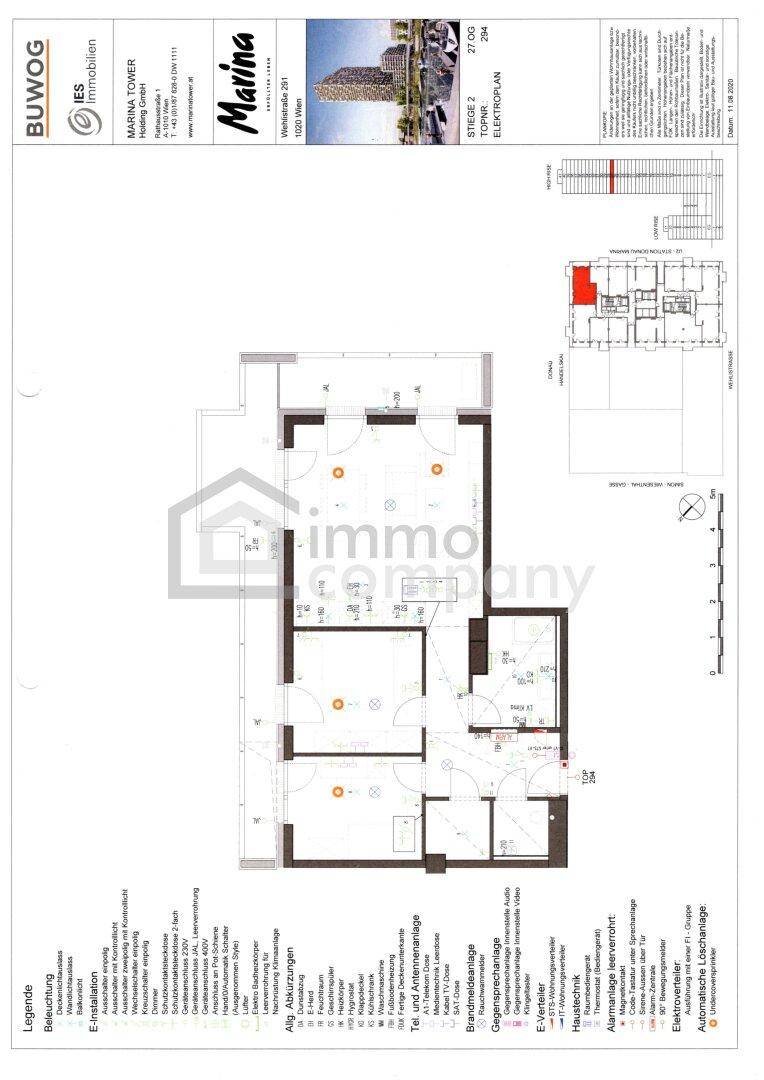 Detaillierter Grundriss einer Wohnung mit mehreren Zimmern und Balkonzugang.