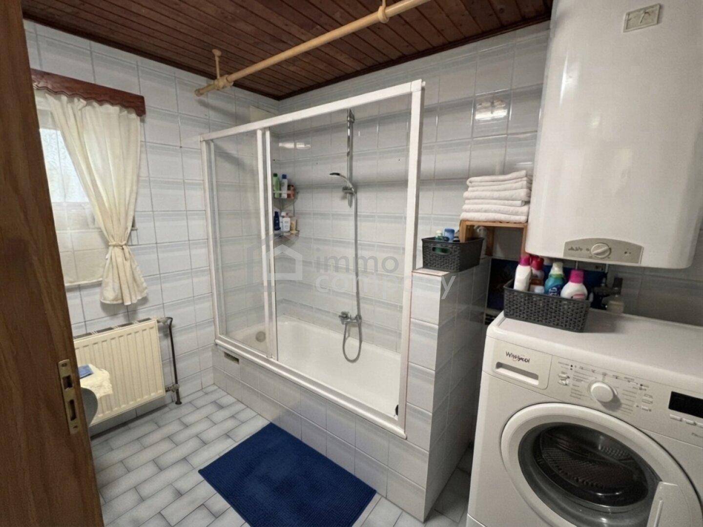 Badezimmer EG