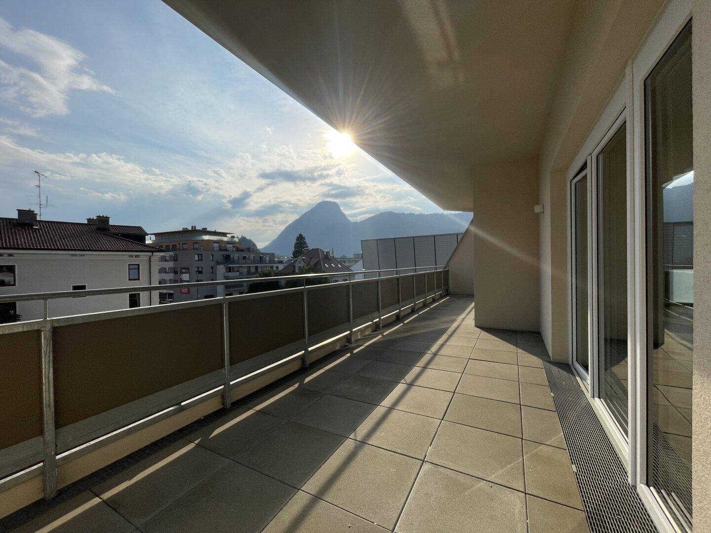 Dachterrasse im OG