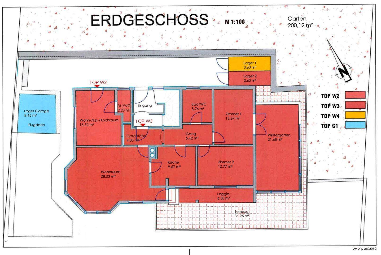 Grundriss des Erdgeschosses mit Wohnraum, Küche, Zimmern, Wintergarten und Terrasse.