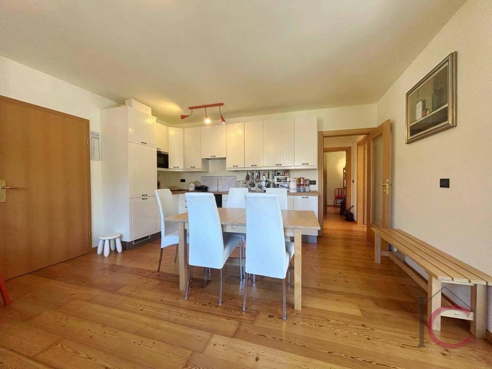 Sonnen-Aussichtslage: 3-Zi.-Wohnung mit großer Panoramaterrasse in Skipistennähe - Ansicht 3