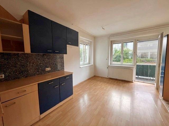 Zentral gelegene Neubauwohnung mit Parkplatz – pohled 4