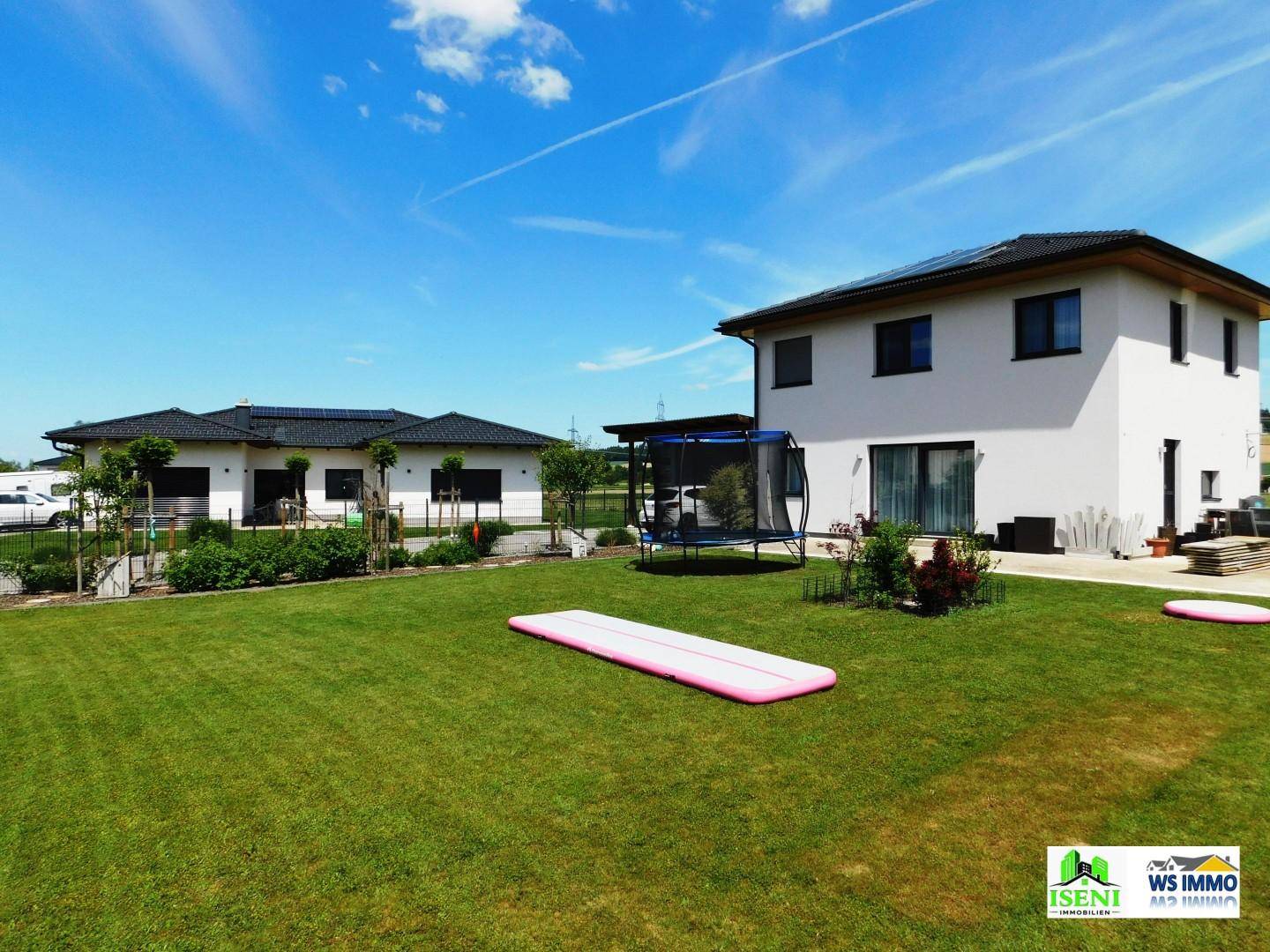 Neuwertiges 6-Zi. Einfamilienhaus in Polling, Terrasse &amp; 5 Stellplätze - Ansicht 2