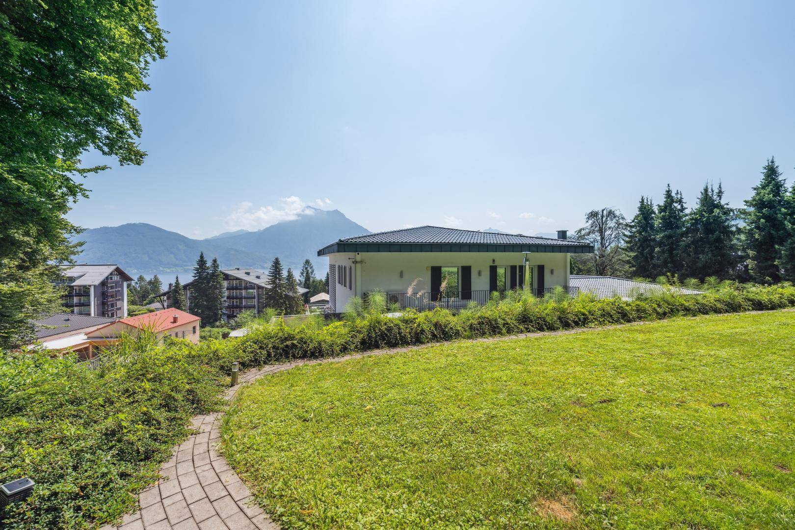 Feuerplatz mit Seeblick