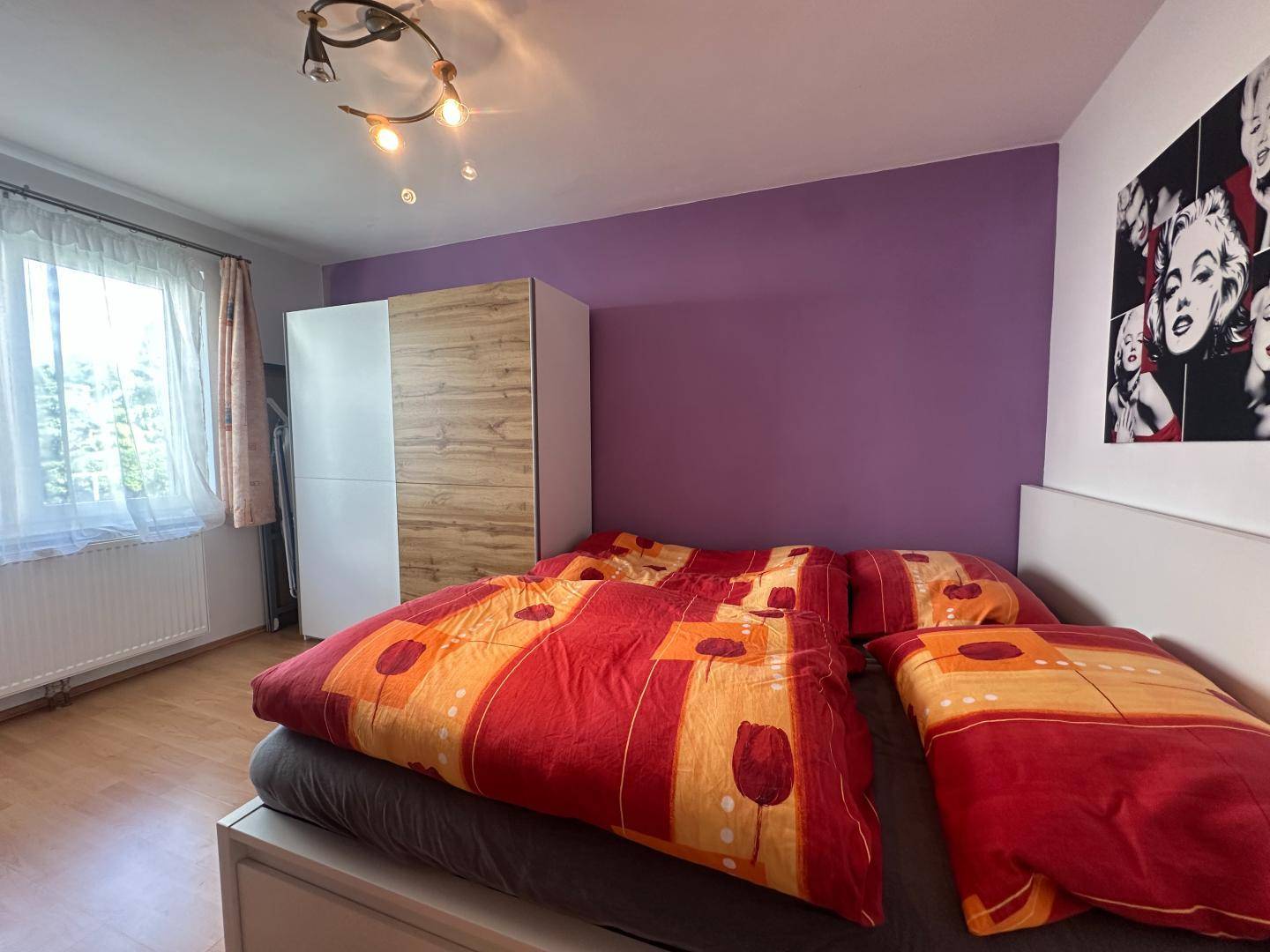 Schlafzimmer II