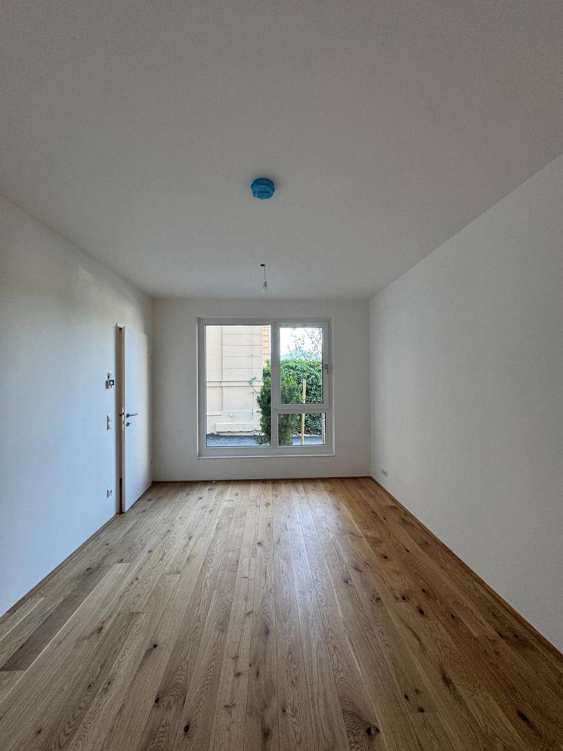 Schlafzimmer EG oder Büro