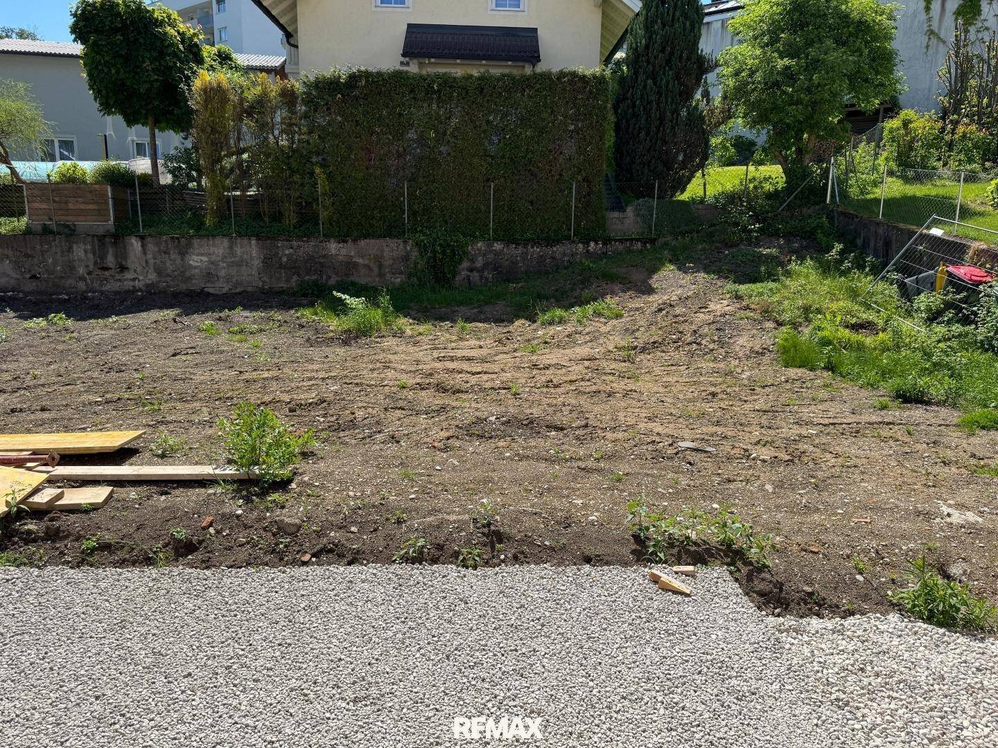 Wohnung für die Familie mit großem Eigengarten! – pohled 4