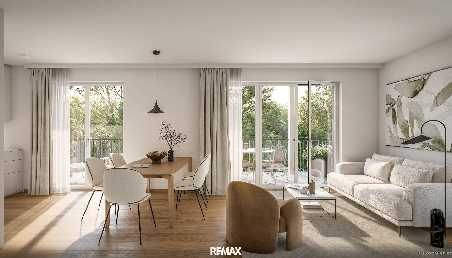 Heller, offener Wohn-Essbereich mit Holzboden, modernen Möbeln und Zugang zum Balkon.