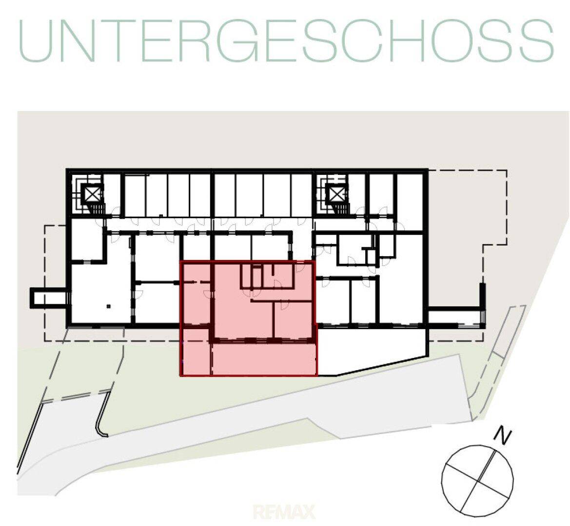 Grundriss des Untergeschosses mit verschiedenen Abstellräumen und Gemeinschaftsbereichen.