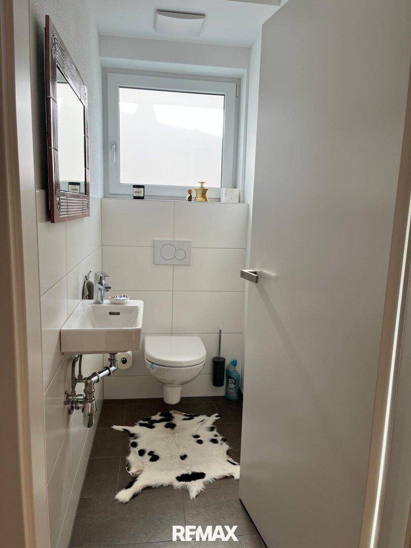 WC extra