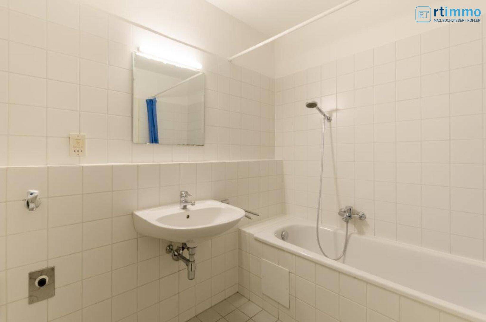 BALKON + LOGGIA + 2 ZIMMERWOHNUNG + GARTENBENÜTZUNG + GARAGE derzeit vermietet – pohled 3