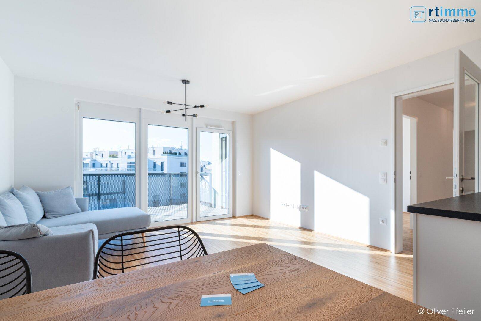 SÜDSEITIGE, MODERNE 3-ZIMMER NEUBAUWOHNUNG MIT TERRASSE, GESCHMACKVOLL TEILMÖBLIERT - Ansicht 5