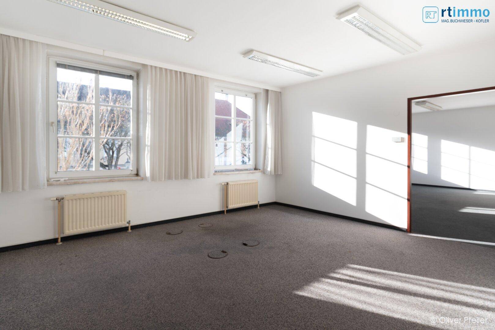 GROSSES BUERO IN ZENTRALER LAGE IN STOCKERAU – pohled 6
