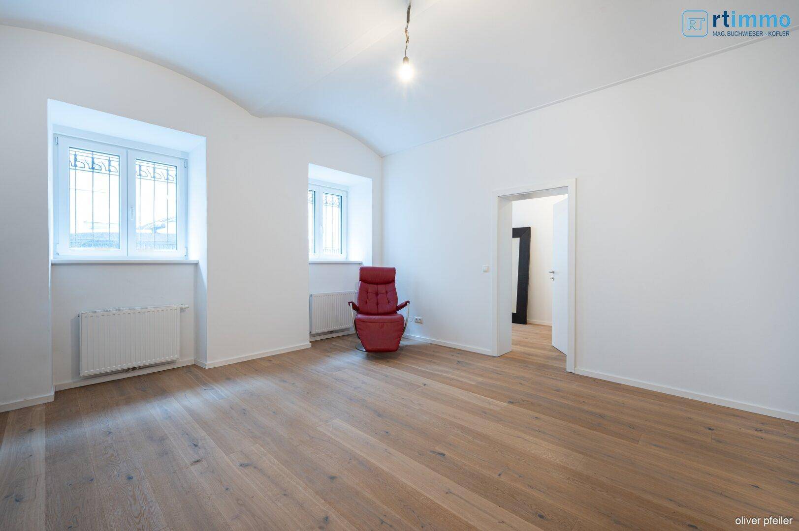 URBANER LIFESTYLE TRIFFT AUF WIENER GRÄTZL- RENAISSANCE - Zweitwohsitz/ Atelier- edel saniert im Souterrein – pohled 2