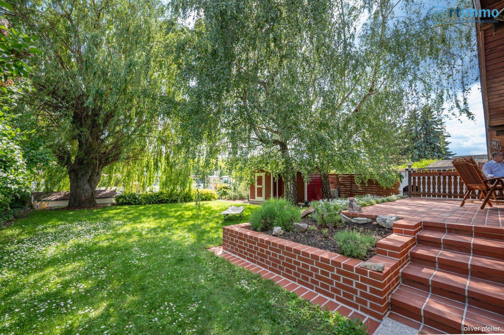 LIEBEVOLL GEPFLEGTES TRAUMHAUS AM SEE MIT KAMIN; SEETERRASSE, SOMMERHÄUSCHEN AM WASSERUND GARAGE – pohled 6