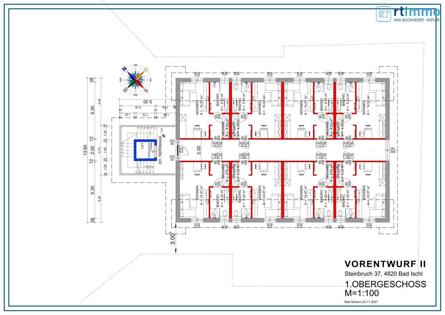 Grundriss des ersten Obergeschosses mit vielen Bädern und Aufzug.