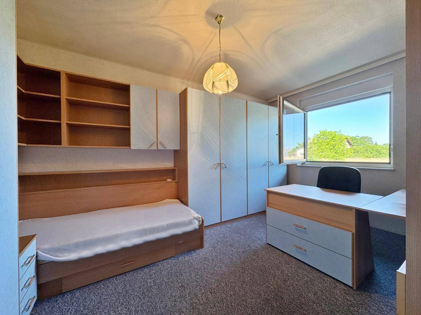 Zimmer 1 EG