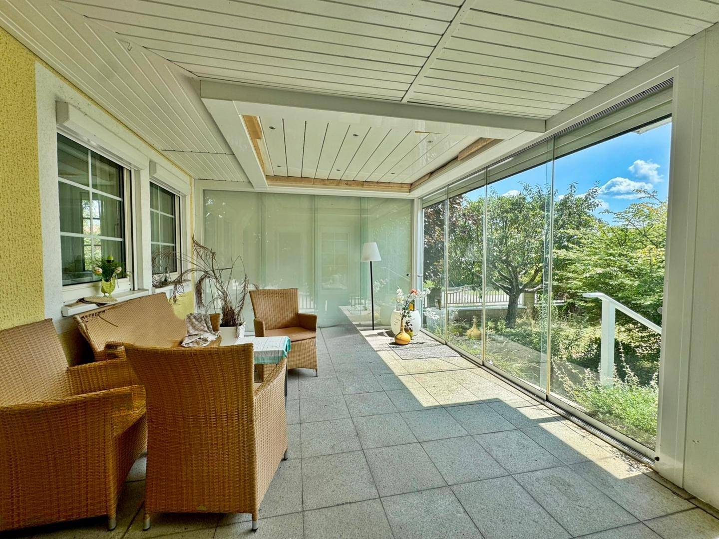 Überdachte Terrasse