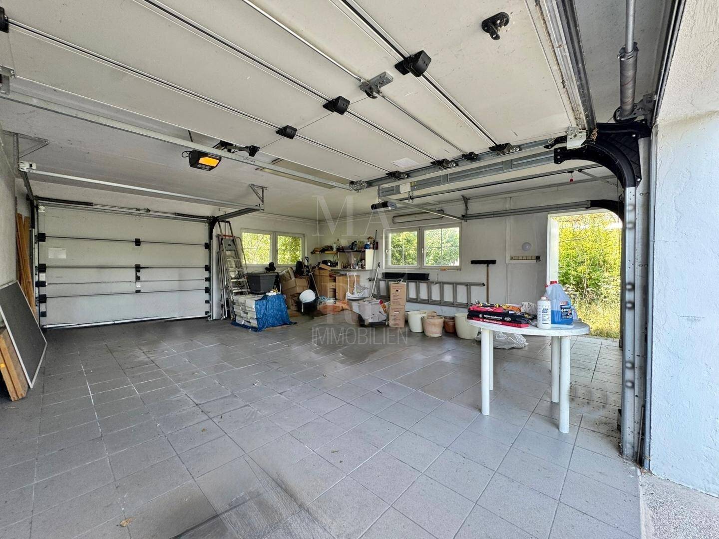Doppelgarage