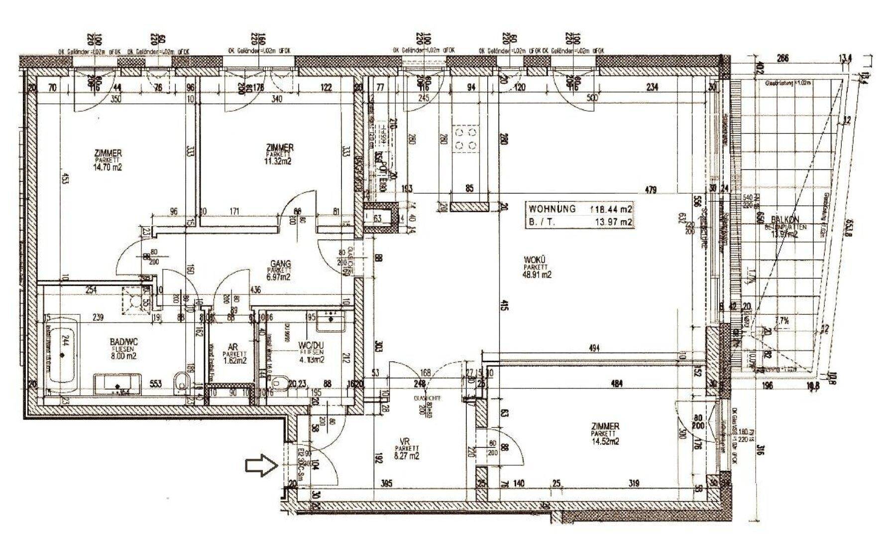Grundriss einer Wohnung mit drei Zimmern, offenem Wohnbereich und Balkon.